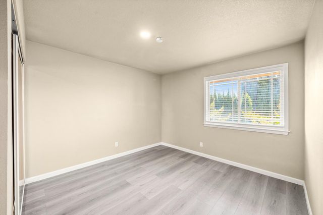 23 Dakota Ct, Sacramento, CA 95833