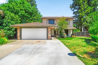 23 Dakota Ct, Sacramento, CA 95833