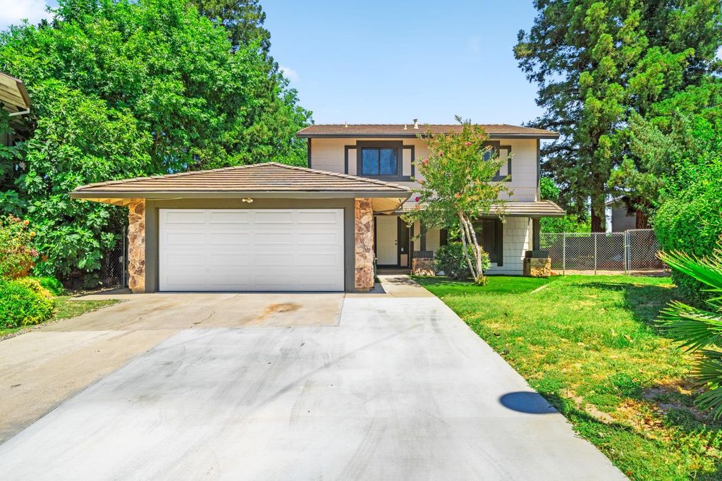 23 Dakota Ct, Sacramento, CA 95833