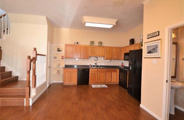 2710 Grants Lake Boulevard J10, Sugar Land, TX 77479