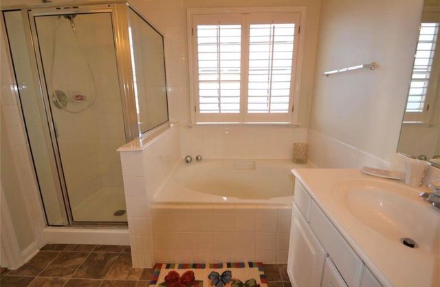 2710 Grants Lake Boulevard J10, Sugar Land, TX 77479