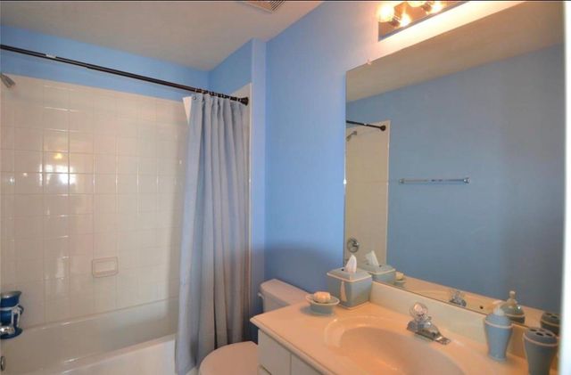 2710 Grants Lake Boulevard J10, Sugar Land, TX 77479