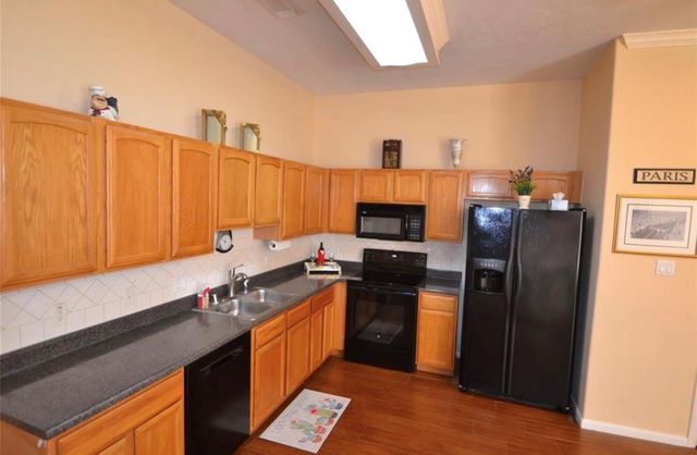 2710 Grants Lake Boulevard J10, Sugar Land, TX 77479