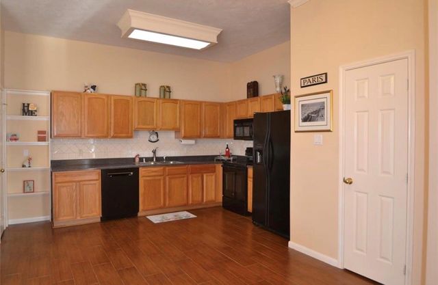 2710 Grants Lake Boulevard J10, Sugar Land, TX 77479