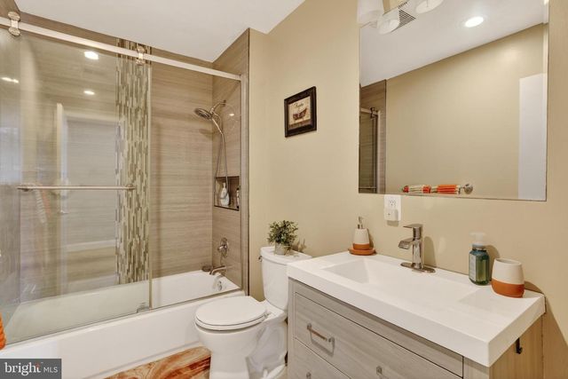 817 57TH PL, Fairmount Heights, MD 20743