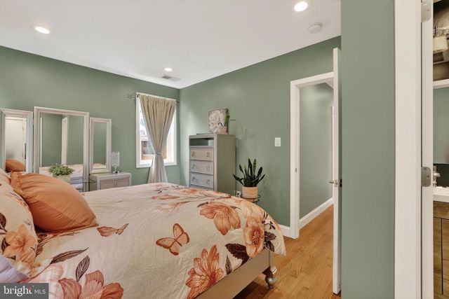 817 57TH PL, Fairmount Heights, MD 20743
