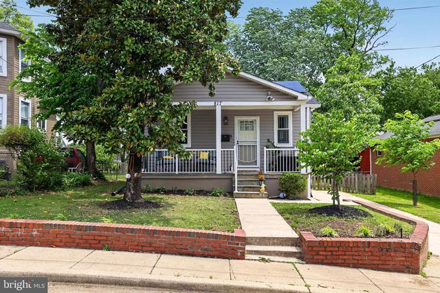 817 57TH PL, Fairmount Heights, MD 20743