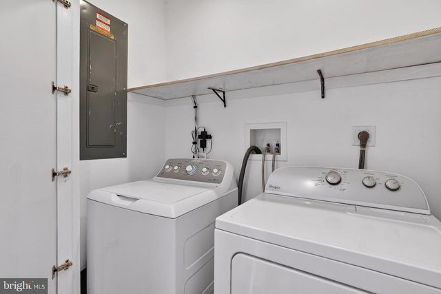 817 57TH PL, Fairmount Heights, MD 20743