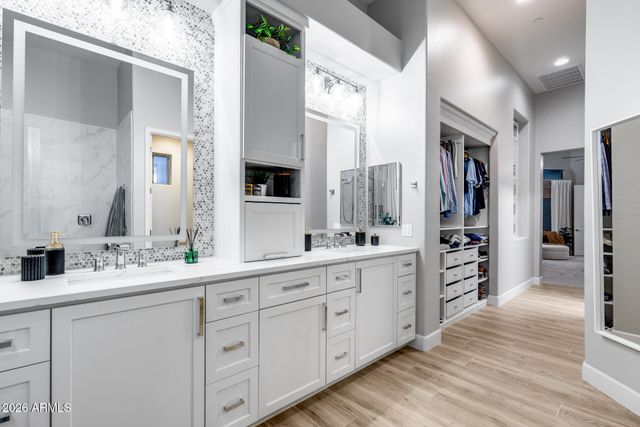 9187 W BAJADA Road, Peoria, AZ 85383