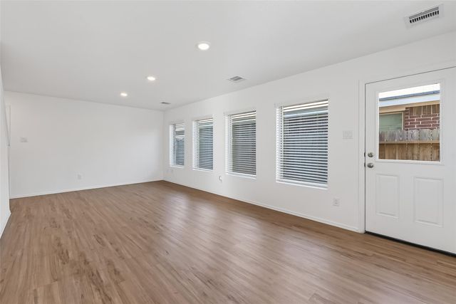 7402 Clover Chase Drive, Katy, TX 77493