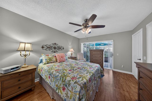 3004 Lakemont Court, Palm Beach Gardens, FL 33403