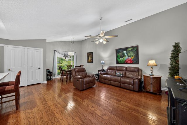 3004 Lakemont Court, Palm Beach Gardens, FL 33403