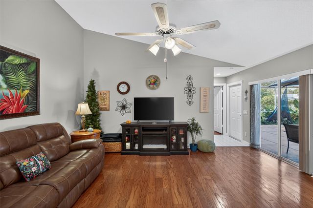 3004 Lakemont Court, Palm Beach Gardens, FL 33403