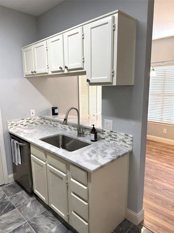 5616 Preston Oaks Road 1212, Dallas, TX 75254