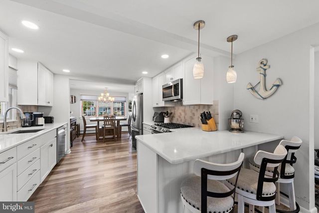 201 E 18TH ST, Long Beach Township, NJ 08008