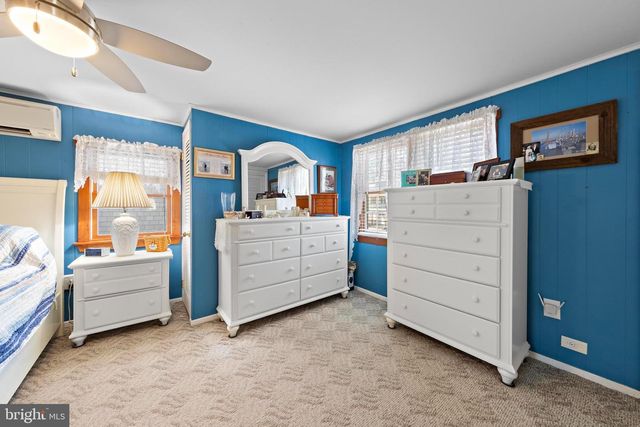 201 E 18TH ST, Long Beach Township, NJ 08008