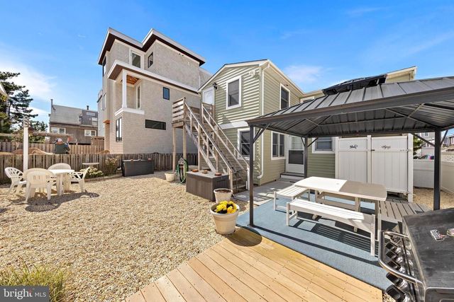 201 E 18TH ST, Long Beach Township, NJ 08008