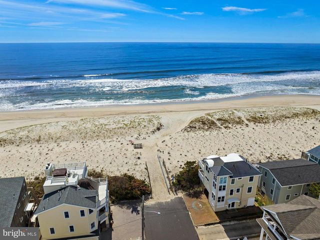 201 E 18TH ST, Long Beach Township, NJ 08008