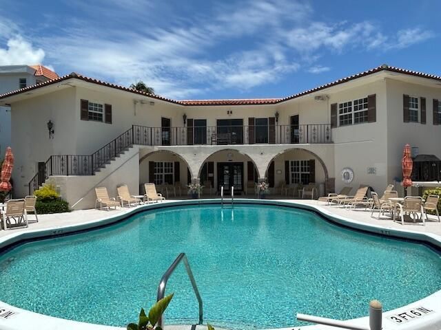 20 Yacht Club Drive 403, North Palm Beach, FL 33408