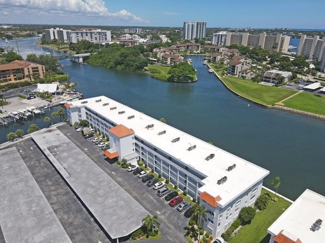 20 Yacht Club Drive 403, North Palm Beach, FL 33408