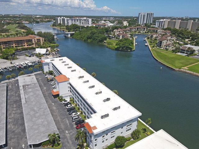 20 Yacht Club Drive 403, North Palm Beach, FL 33408