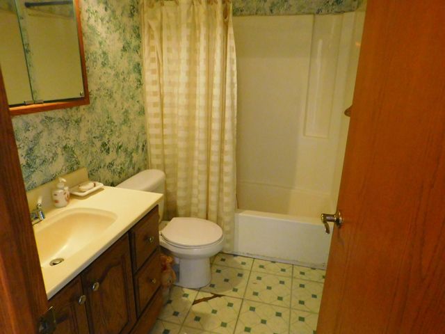 1477 Arkwright Street C, Saint Paul, MN 55130