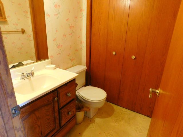 1477 Arkwright Street C, Saint Paul, MN 55130
