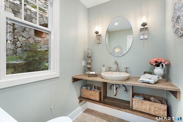 316 Valley Road, Greenwich, CT 06807
