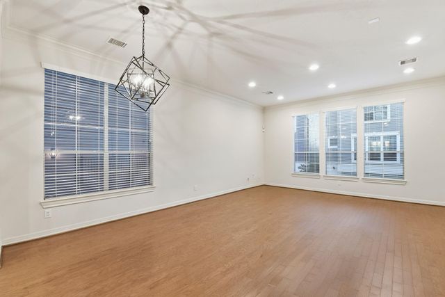 3209 Clearview Circle, Houston, TX 77025