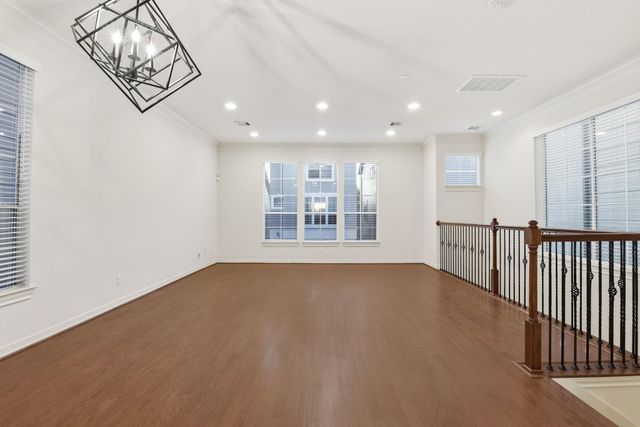 3209 Clearview Circle, Houston, TX 77025