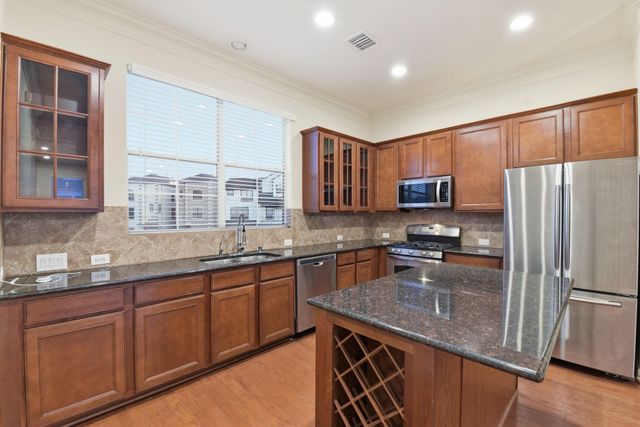 3209 Clearview Circle, Houston, TX 77025