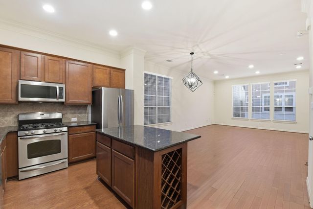 3209 Clearview Circle, Houston, TX 77025