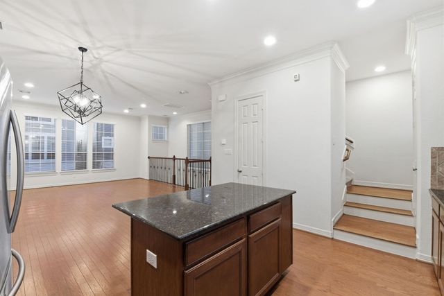 3209 Clearview Circle, Houston, TX 77025