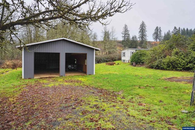 27329 Rowell Hill Rd, Sweet Home, OR 97386