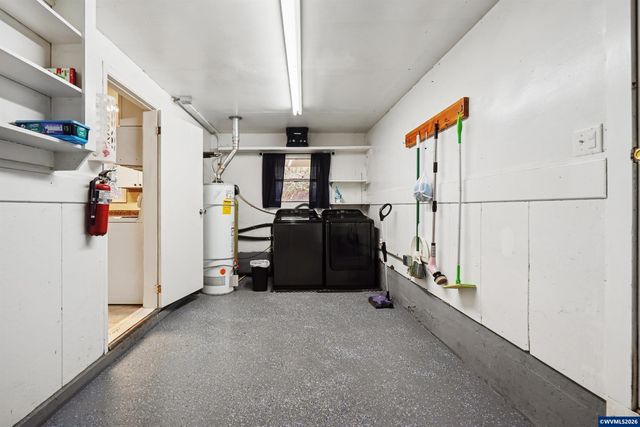 27329 Rowell Hill Rd, Sweet Home, OR 97386