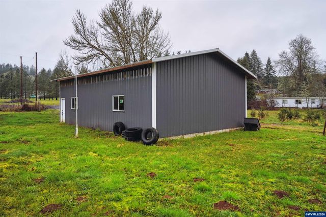 27329 Rowell Hill Rd, Sweet Home, OR 97386
