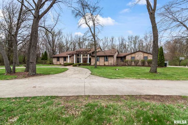 2421 E LAKE SHORE Drive, Springfield, IL 62712