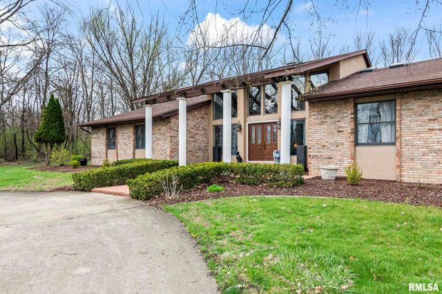 2421 E LAKE SHORE Drive, Springfield, IL 62712