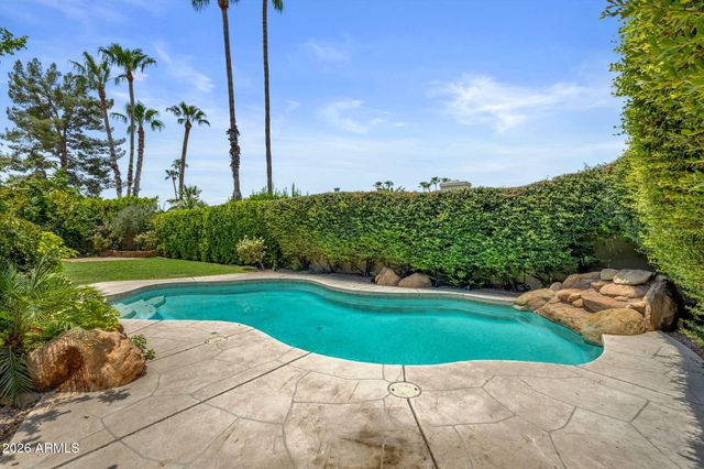 8376 E SAN SALVADOR Drive, Scottsdale, AZ 85258