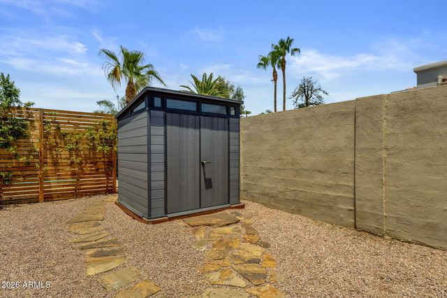 8376 E SAN SALVADOR Drive, Scottsdale, AZ 85258