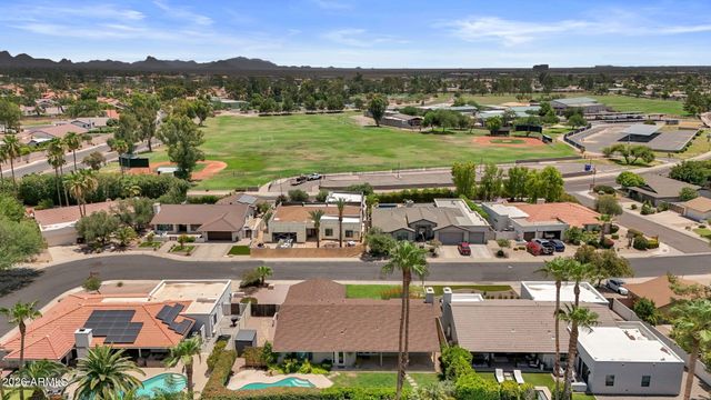 8376 E SAN SALVADOR Drive, Scottsdale, AZ 85258