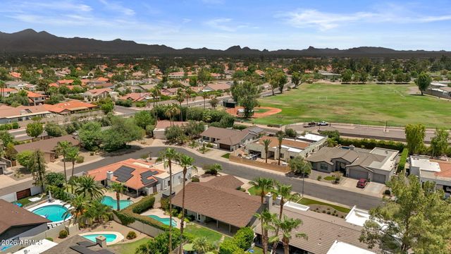 8376 E SAN SALVADOR Drive, Scottsdale, AZ 85258