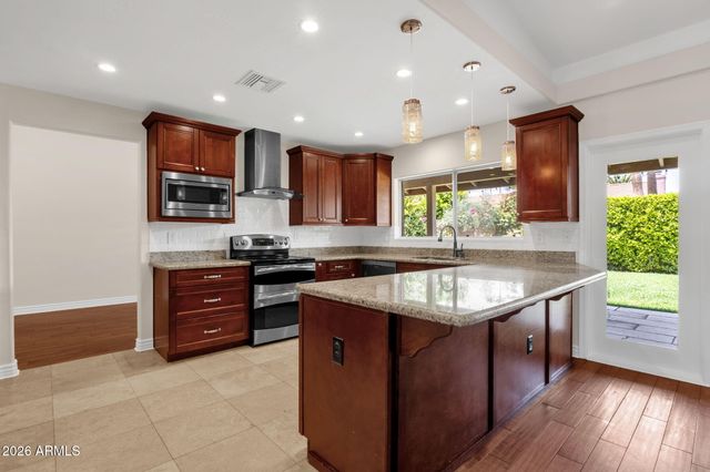 8376 E SAN SALVADOR Drive, Scottsdale, AZ 85258