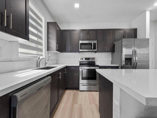 13391 SW 285th St, Homestead, FL 33033