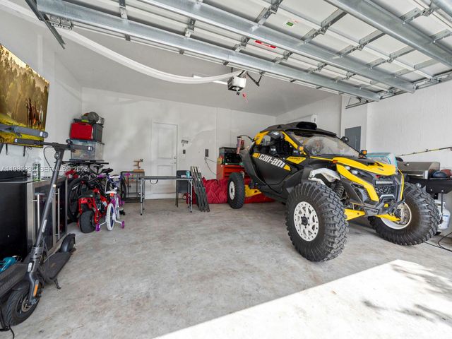 13391 SW 285th St, Homestead, FL 33033