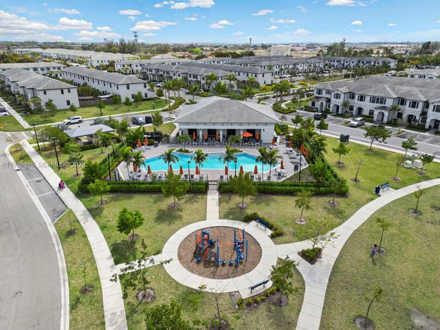 13391 SW 285th St, Homestead, FL 33033