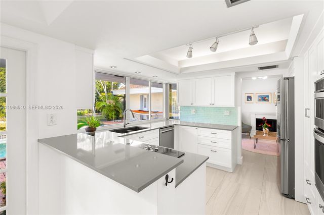 17341 SW 74th Ave 0, Palmetto Bay, FL 33157