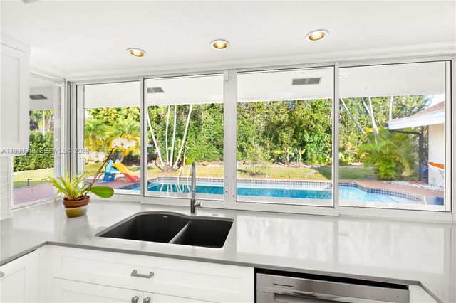 17341 SW 74th Ave 0, Palmetto Bay, FL 33157