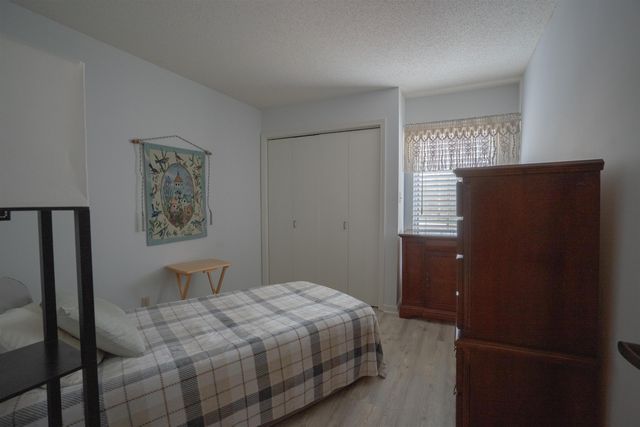 3589 Covington Pike Apt 201, Memphis, TN 38128