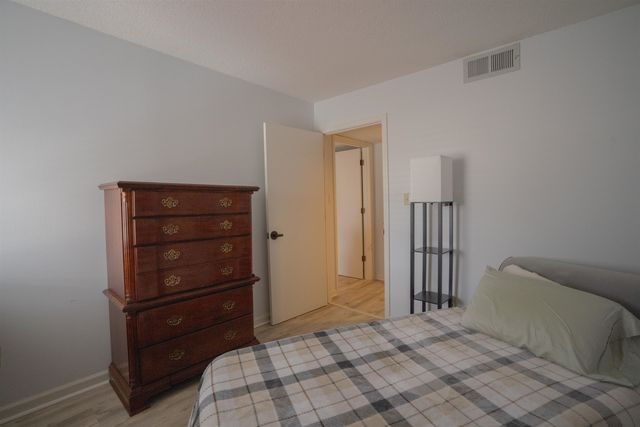 3589 Covington Pike Apt 201, Memphis, TN 38128